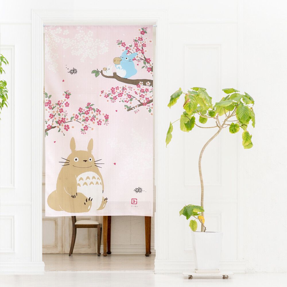 Závěs - Totoro Noren - Sakura Mau 桜舞う