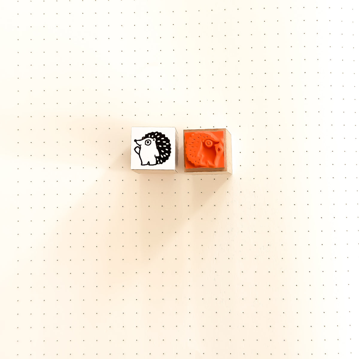 Sanby x Yumi Kitagishi Stamp: Hedgehog