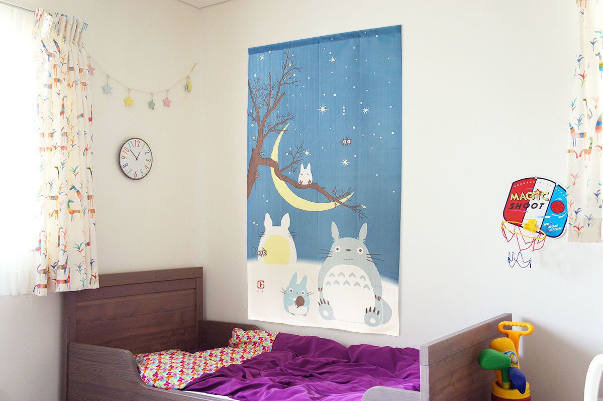 Závěs - Totoro Noren - Winter Sky & Crescent 冬空と三日月